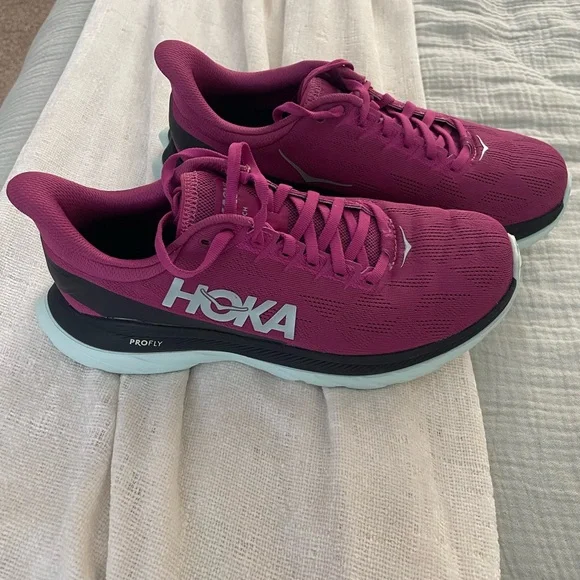 HOKA Mach 4 women’s sneaker - Picture 1 of 6